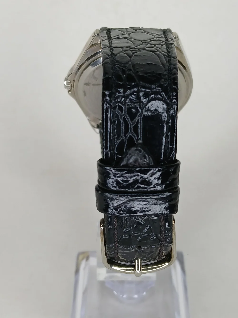Q&Q Citizen Quartz Watch White Dial Date Silver Case Black Leather Strap Working